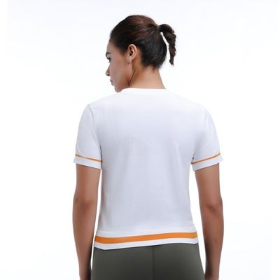 Cortado de malla entrenamiento de manga corta ligero ventilado elegante para yoga y correr