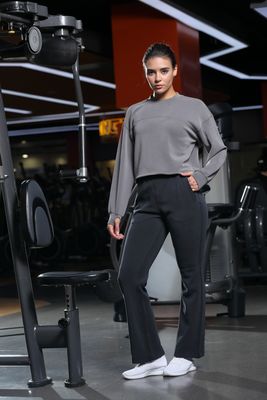 Pantalones de lujo de alta altura con bolsillos a prueba de sentadillas de diseño amigable con el teléfono