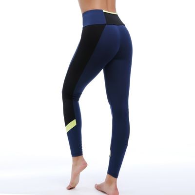 Leggings de atletismo diseño de costillas elegantes para excursiones de fin de semana en el gimnasio
